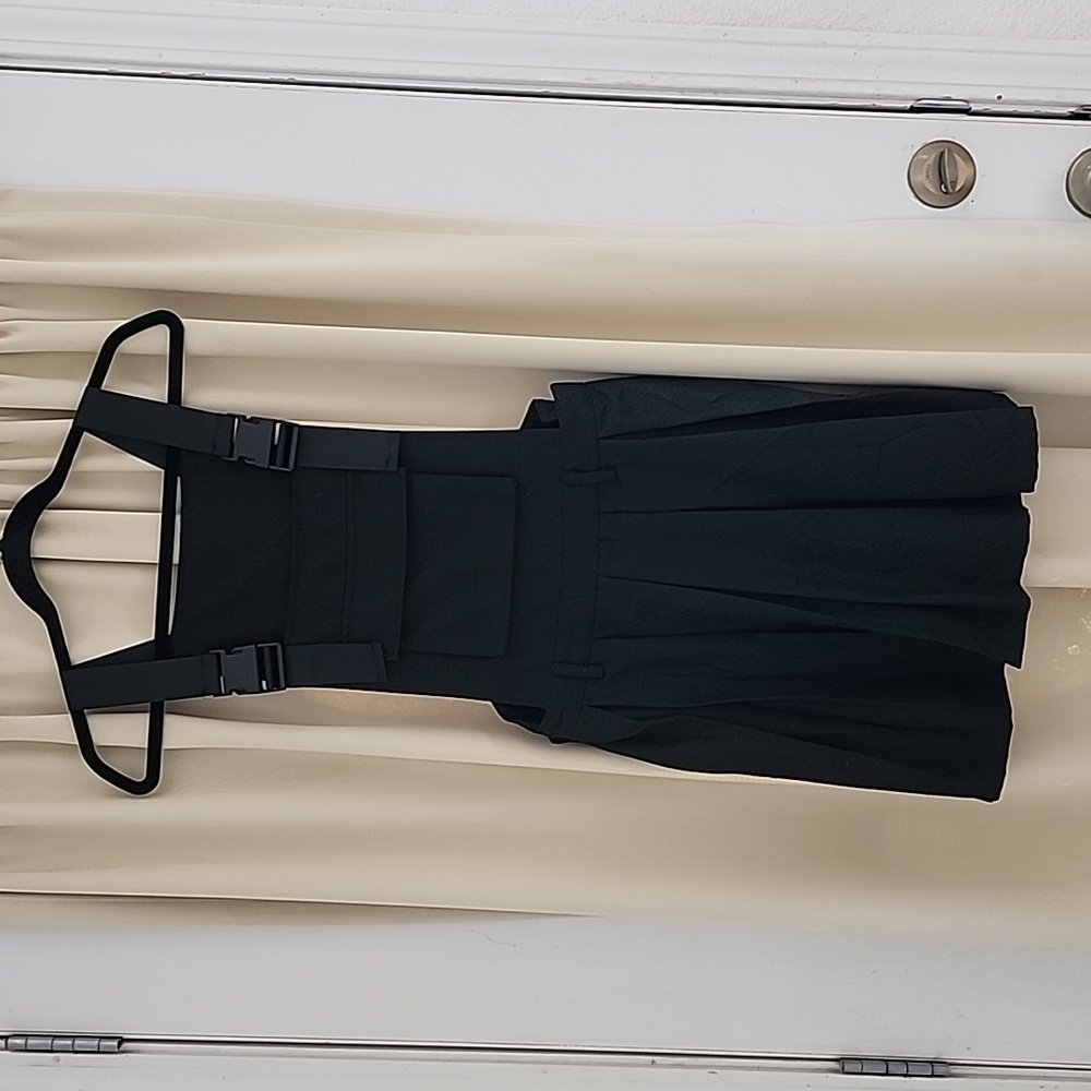Black Cargo Pleated Skirtall - Picture 2 of 5